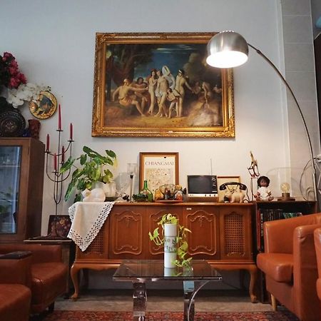 Manee Guesthouse And Record บ้านมานี เชียงใหม่ ภายนอก รูปภาพ