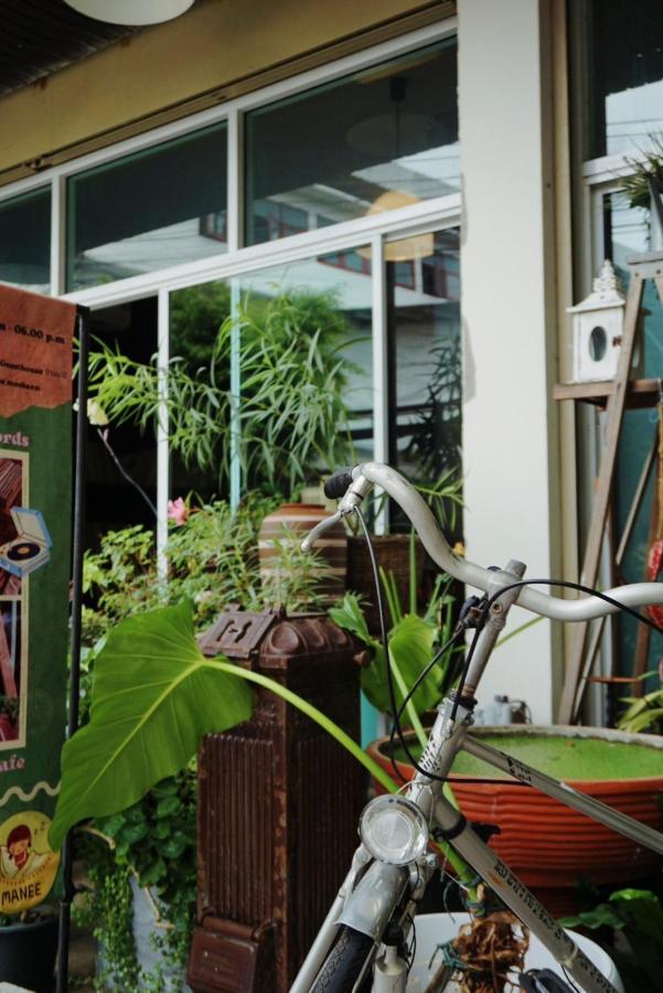 Manee Guesthouse And Record บ้านมานี เชียงใหม่ ภายนอก รูปภาพ